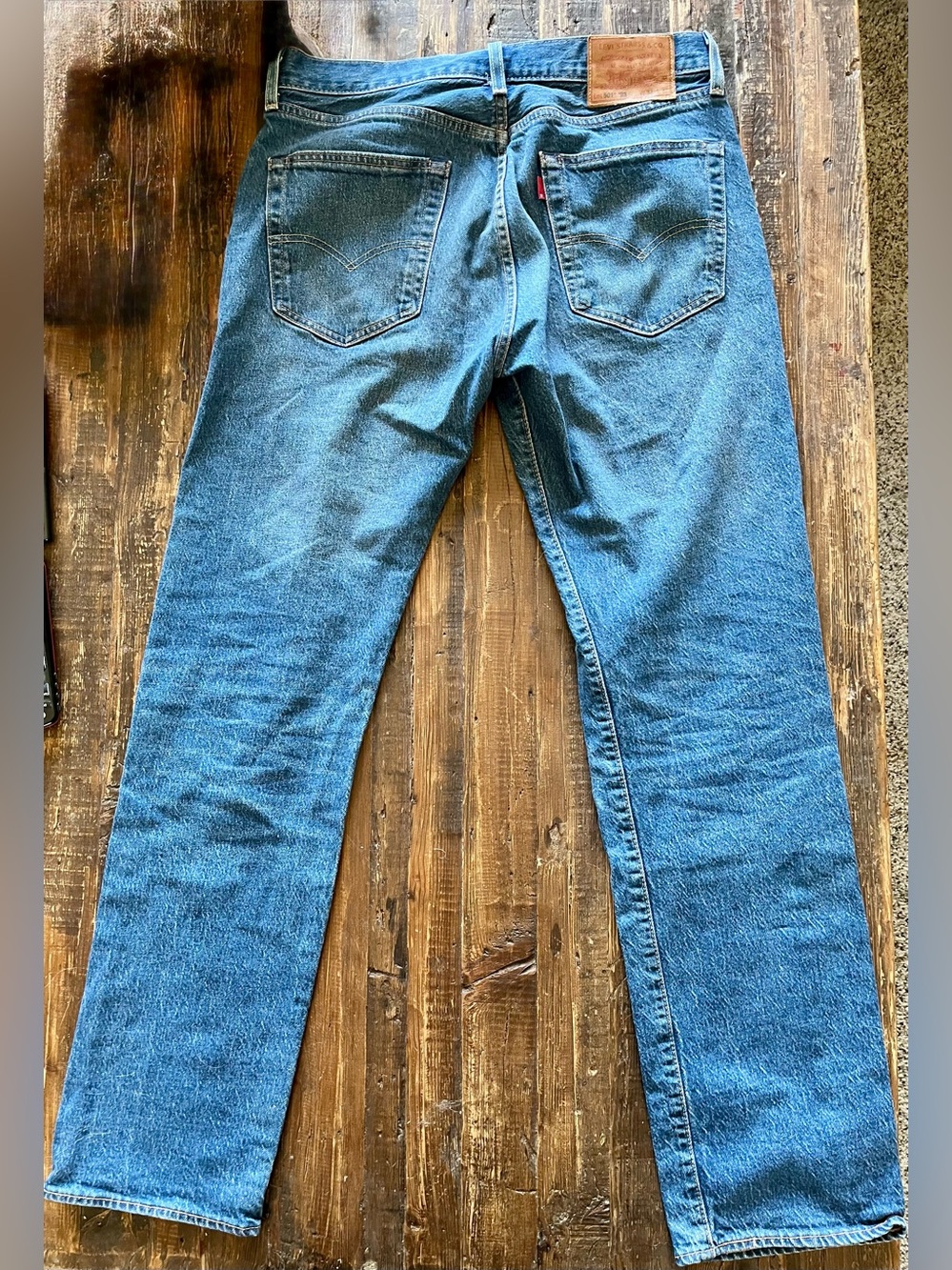 Levi's 501 Red Tag Men's Straight Leg Med Blue Jeans Sz 31 X 32 EUC
